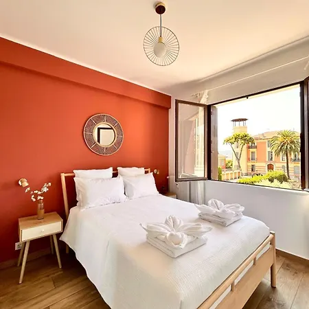 شقة Near Port & - Private Parking & Breakfast - Full